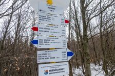 Vynovený rázcestník