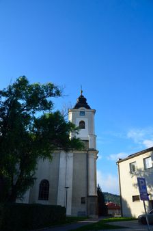 Ružomberok, Kostol Povýšenia svätého Kríža