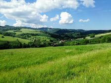 nad obcou Starý Hrozenkov -pohľad na Vápenice