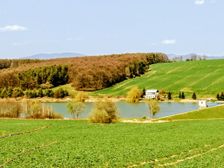 Vodná nádrž na potoku Haláčovka.