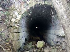 Tunel popod železnicu