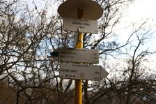 Turistický smerovník - Čertova skala