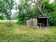 Kyselka-prístrešok pri kyselke