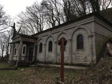 Hrobka pod hradom Čičva