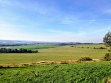 Nad obcou Bystřice pod Lopeníkem ,pri Kaplnke svatého Josefa.
