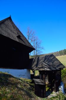 Leštiny, drevený artikulárny evanjelický kostol