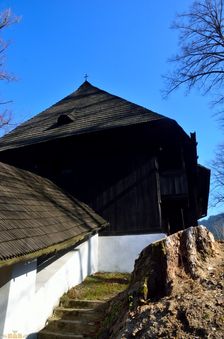 Leštiny, drevený artikulárny evanjelický kostol