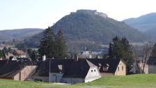 Hainburg - Braunsberg, view to Schloßberg