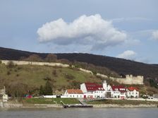 Hainburger Donauauen outside the National Park, view to Devínsky Hrad