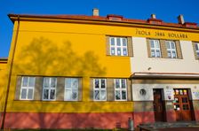 Mošovce, Základná škola Jána Kollára