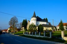 Mošovce, Farský kostol Najsvätejšej Trojice