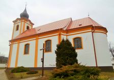 Farský kostol sv. Imricha Uhorského.
