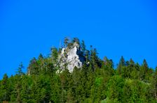 Prostredný Selenecký zub