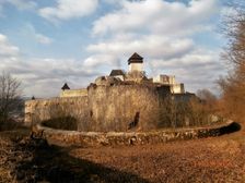 Trenčiansky hrad,od lesopaku Brezina.