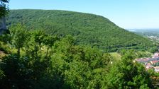 Hainburg, Schloßberg, view to Hundsheimer Berg