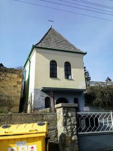 Kaplnka pri cintoríne.