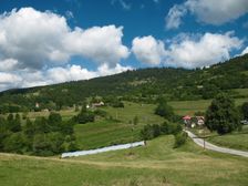 Lačnov