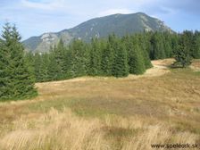 Cervena Magura smerom na Salatin