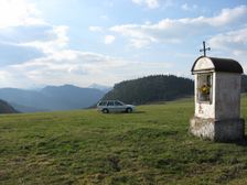 Kaplnka v sedle Komjatná - Dubová