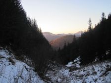 Pustá dolina v Korytnici smerom na Fedorku na Rakytov