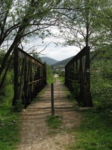 Most byvalej uzkorozchodnej zeleznice