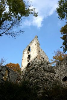 Dobrovodský hrad