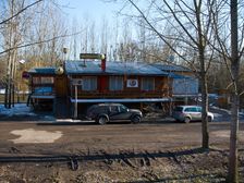 Oáza. V čase veľlkej vody predpokladám kajak-in restaurant :-)