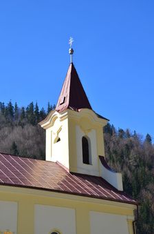 Motyčky, Rímsko-katolícky barokový kostol, veža