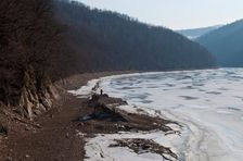 Stará železničná trať pod hladinou Ružína