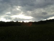 Zapadajúce slnko za Okruhliakom