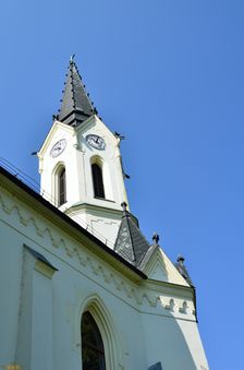 Černová, rímskokatolícky kostol Panny Márie Ružencovej, veža