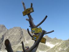 Poľský hrebeň 2200m, rázcestník