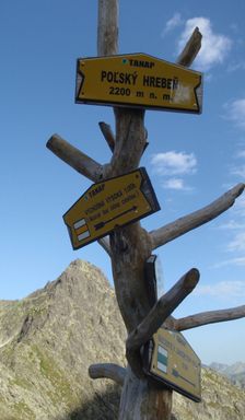 Poľský hrebeň 2200m, rázcestník