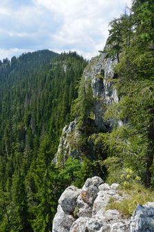 Hradište 1326m, skalné okno