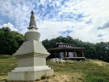  Wangdenling -Budhistická modlitebňa .